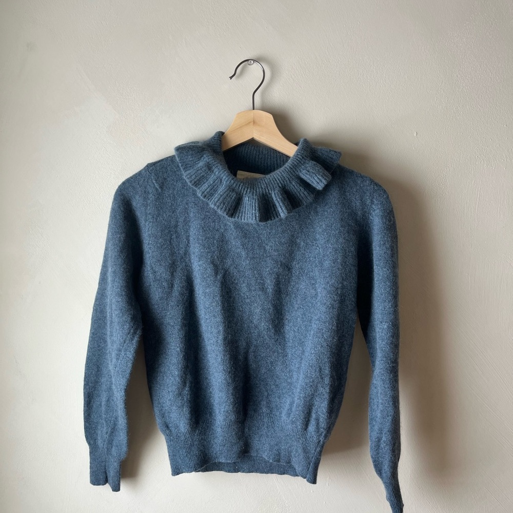 Amazing Pure Wool Ruffle Neck Sweater - Picture 2 of 3